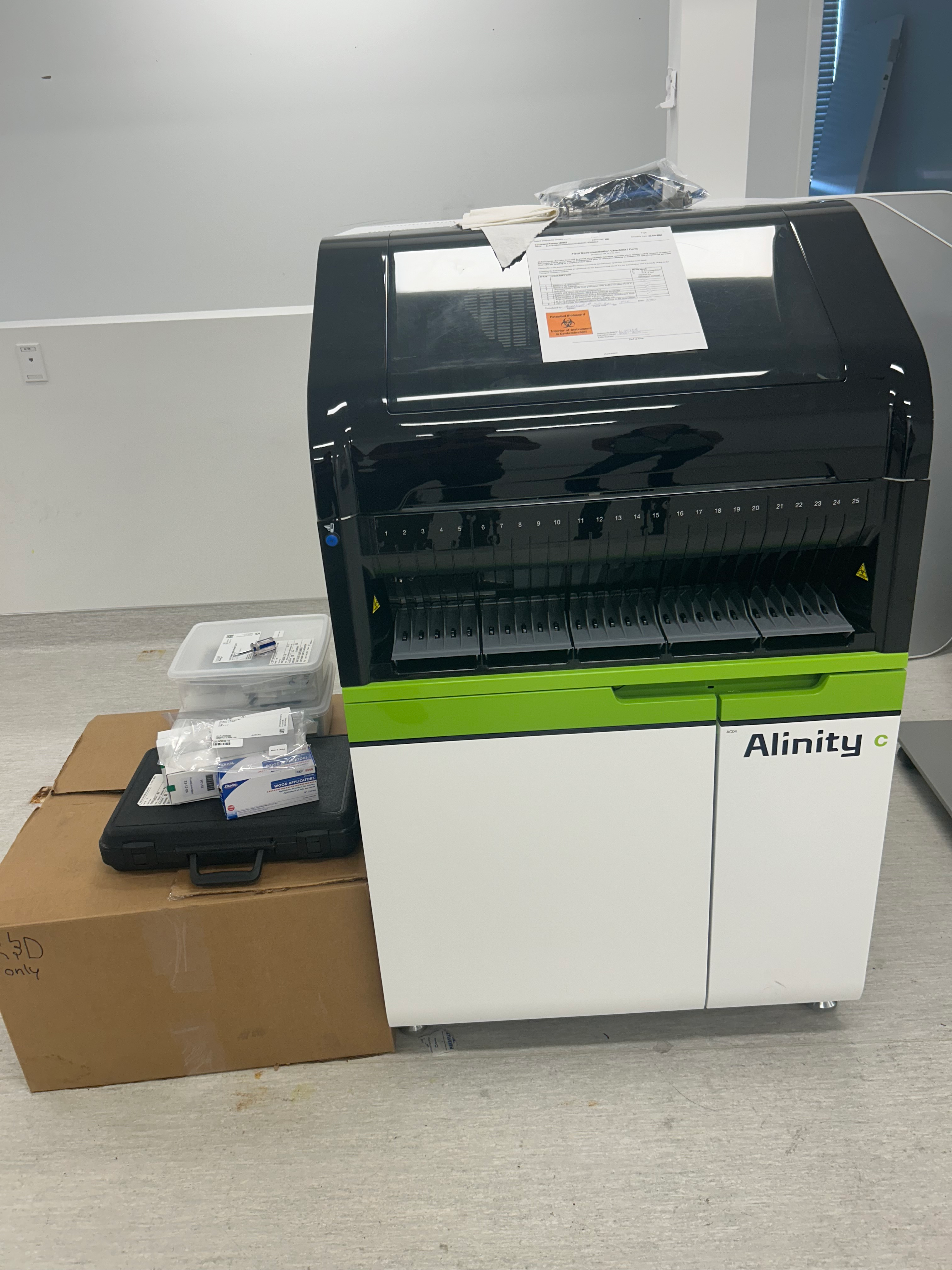 Abbott Alinity ci Clinical Chemistry & Immunology Analyzer